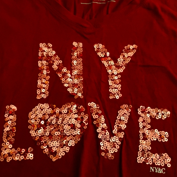 New York and Company Tee - Picture 1 of 3